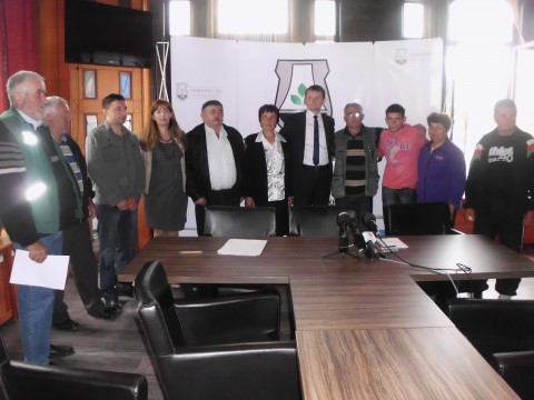 ПОМОЋ У ГРАЂЕВИНСКОМ МАТЕРИЈАЛУ